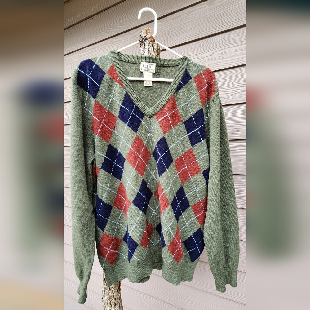 L.L. Bean Olive Green Argyle V-Neck Sweater